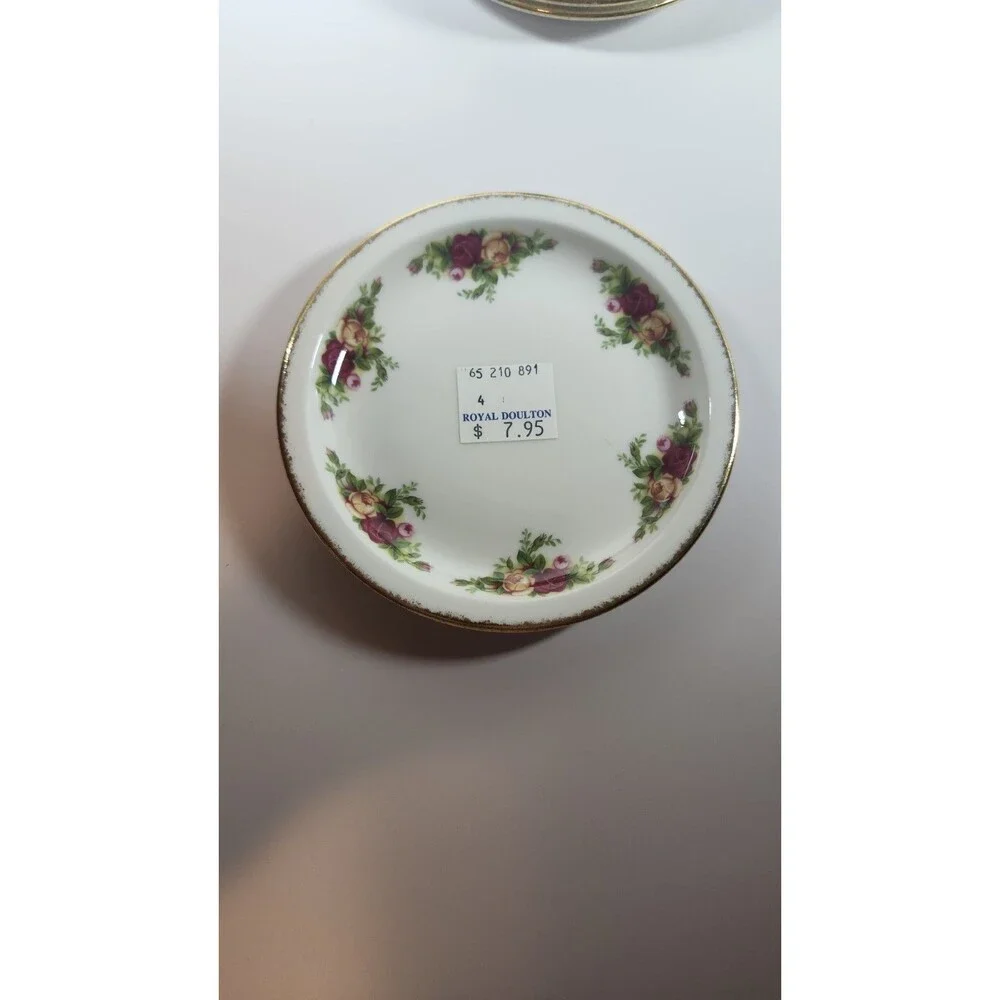 Set Of 4 Royal Albert Old Country Roses 5 1/2